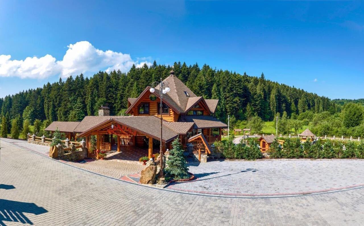 Любокрай Готельно-Відпочинковий Комплекс Skhidnytsia Exterior photo