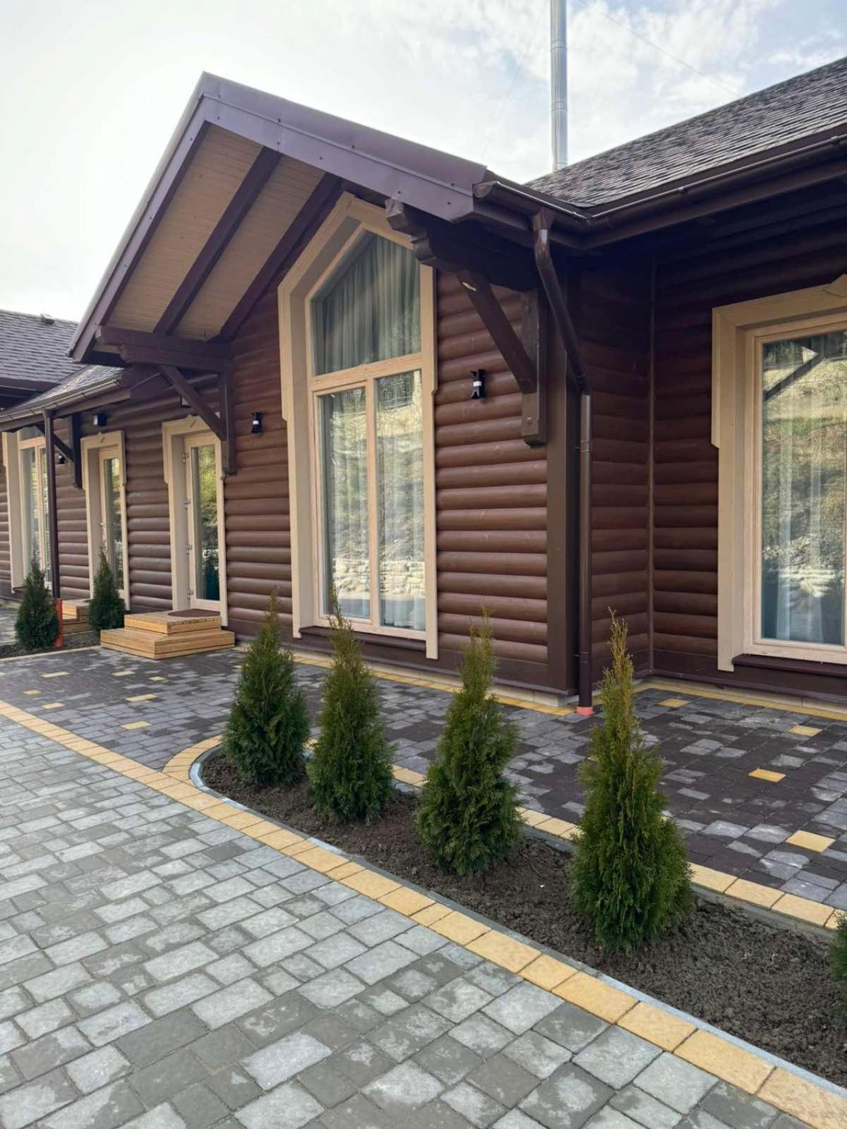 Любокрай Готельно-Відпочинковий Комплекс Skhidnytsia Exterior photo